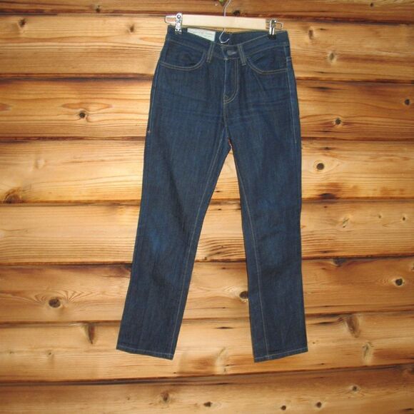 Imogene + Willie Slim Straight Mid Rise Cropped Jeans - Picture 4 of 11